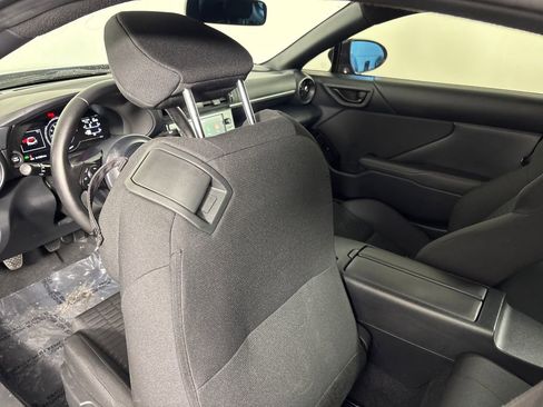 Used 2023 Toyota GR86 image 25