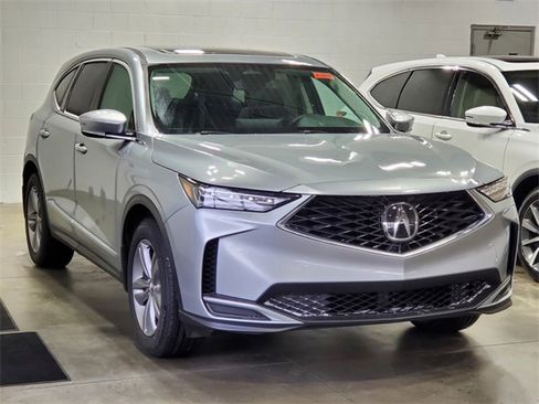 New 2026 Acura MDX SH-AWD image 3