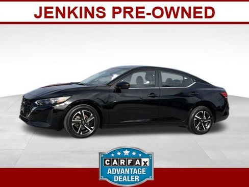 Used 2024 Nissan Sentra SV FWD image 1