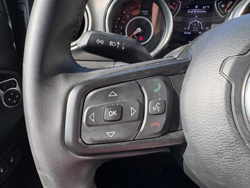 Used 2023 Jeep Wrangler Unlimited Sport AWD/4WD image 35