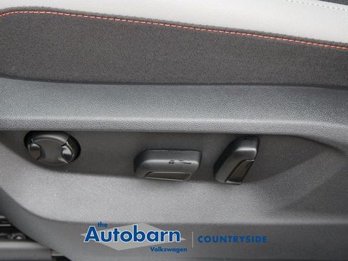 Used 2026 Volkswagen Atlas Peak Edition AWD/4WD image 10