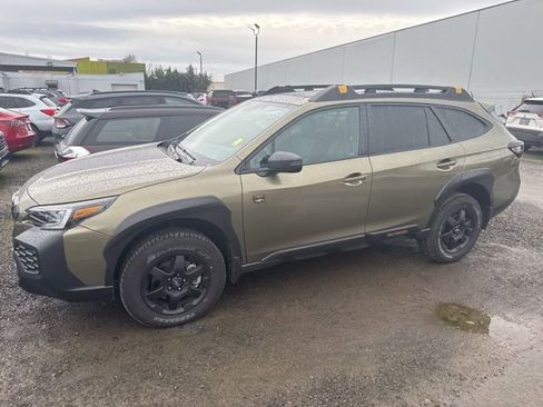 Used 2025 Subaru Outback Wilderness image 4