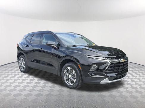 Certified 2023 Chevrolet Blazer LT w/ Convenience Package FWD image 8