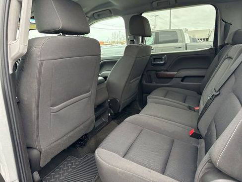 Used 2018 GMC Sierra 1500 SLE image 17