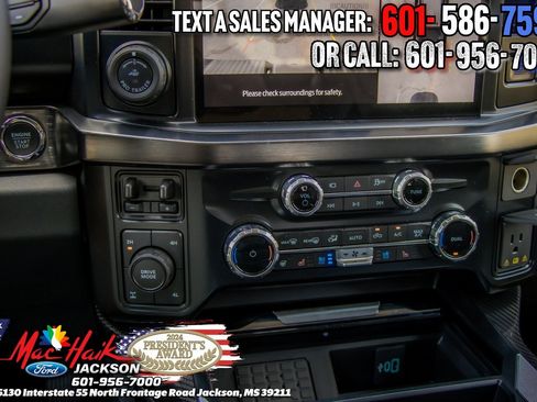 New 2026 Ford F250 Lariat w/ Black Appearance Package image 47