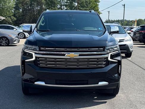 Used 2021 Chevrolet Tahoe Premier w/ Premium Package AWD/4WD image 3