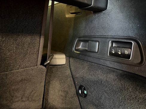 Used 2020 Mercedes-Benz GLS 450 4MATIC image 42