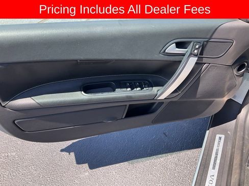 Used 2013 Volvo C70 T5 FWD image 4