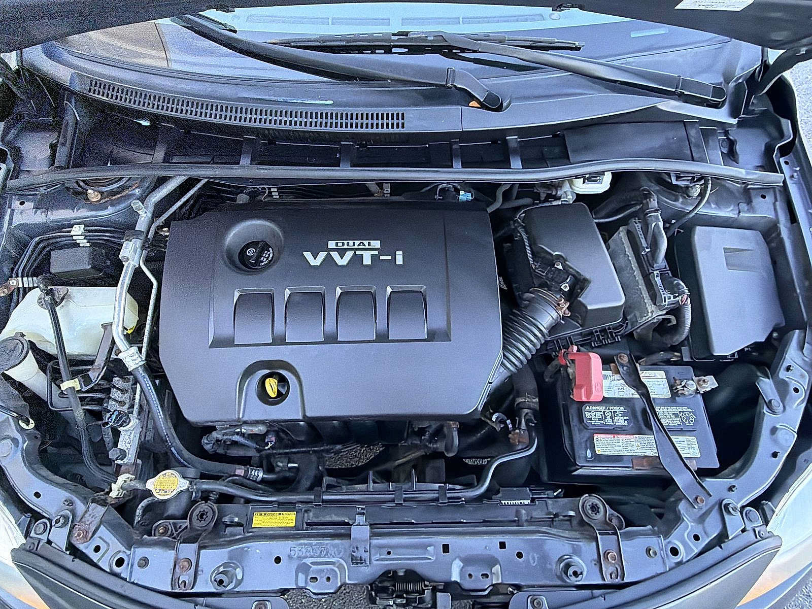 Used 2010 Toyota Corolla LE FWD image 17