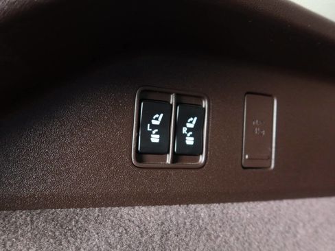 Used 2019 Lexus RX 350L FWD image 41