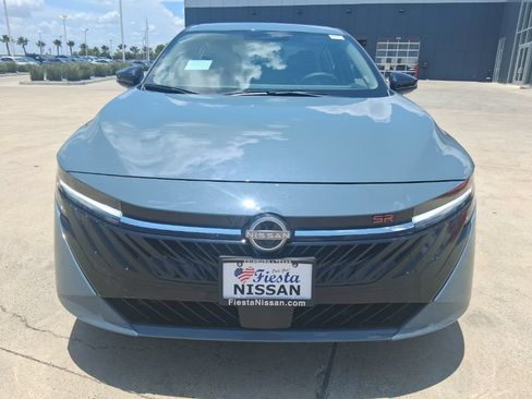 New 2026 Nissan Sentra SR w/ Floor Mat Package FWD image 2