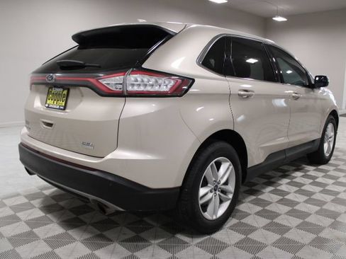 Used 2017 Ford Edge SEL FWD image 11