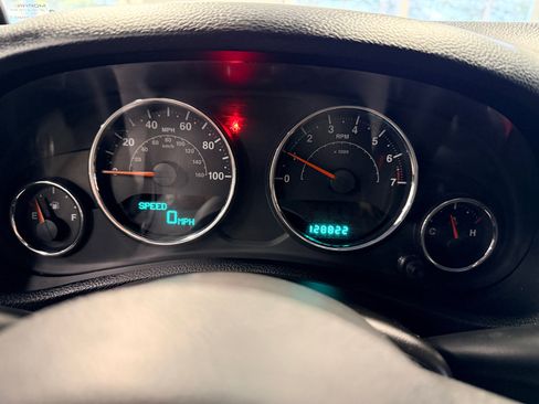 Used 2014 Jeep Wrangler Sahara w/ Connectivity Group image 29