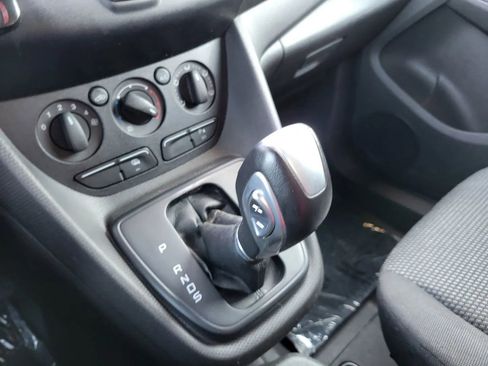Used 2017 Ford Transit Connect XL image 19