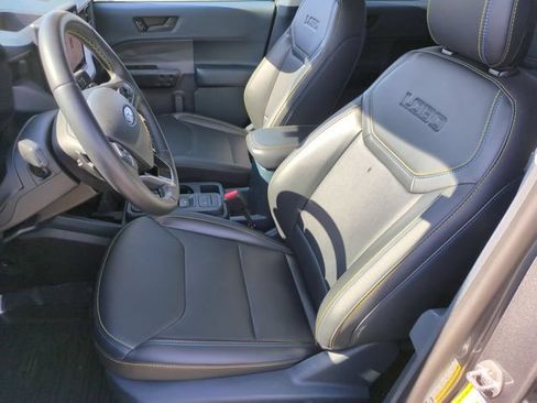 Certified 2025 Ford Maverick Lobo AWD/4WD image 15