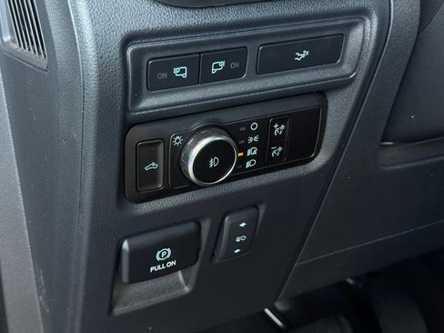Used 2023 Ford F150 Lariat w/ Equipment Group 502A High AWD/4WD image 32