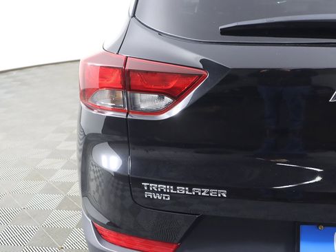 Used 2022 Chevrolet TrailBlazer LT w/ Sun and Liftgate Package image 16
