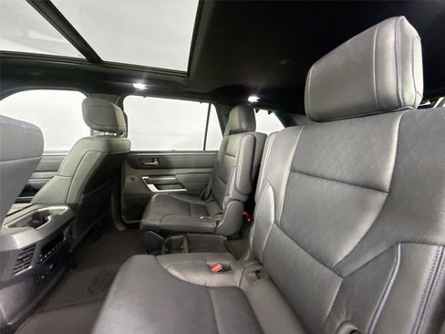 Certified 2024 Toyota Sequoia Platinum AWD/4WD image 32