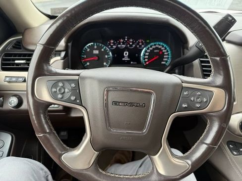 Used 2018 GMC Yukon XL Denali w/ Denali Ultimate Package AWD/4WD image 29