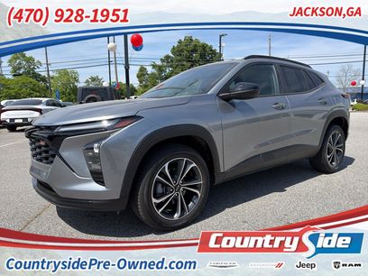 Used 2025 Chevrolet Trax RS w/ Sunroof Package