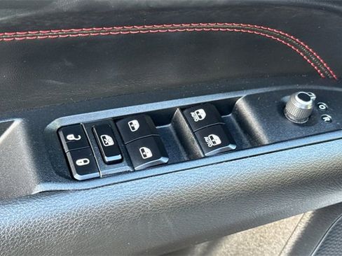 Used 2024 Jeep Compass Trailhawk image 15