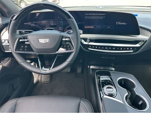 New 2026 Cadillac Lyriq Sport image 18