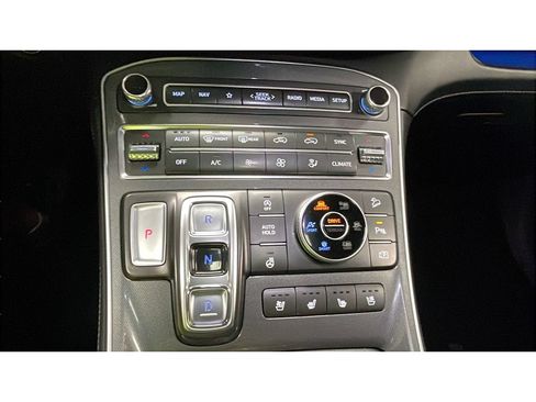 Used 2022 Hyundai Santa Fe Calligraphy AWD/4WD image 14