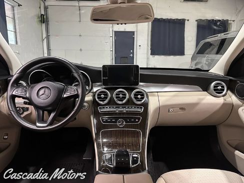 Used 2016 Mercedes-Benz C 300 4MATIC Sedan image 17