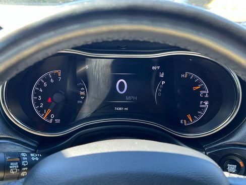 Used 2019 Jeep Grand Cherokee High Altitude AWD/4WD image 27