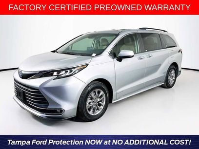 Used 2021 Toyota Sienna XLE