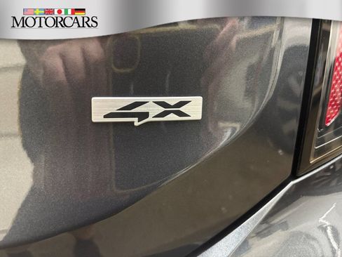 Used 2024 Kia Telluride EX w/ EX Captain's Chair Package AWD/4WD image 36