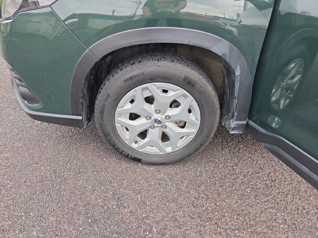 Certified 2022 Subaru Forester AWD/4WD image 21