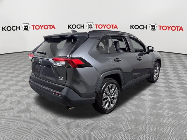 Used 2023 Toyota RAV4 XLE Premium AWD/4WD image 8