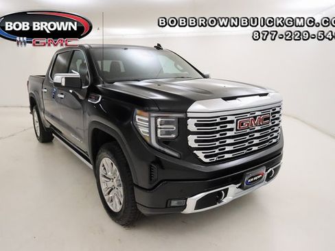 Used 2025 GMC Sierra 1500 Denali w/ Technology Package image 1
