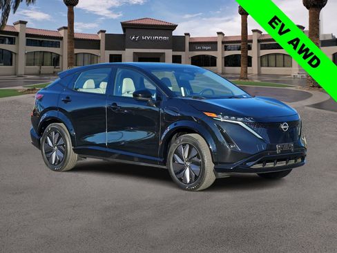 Used 2023 Nissan Ariya AWD image 2