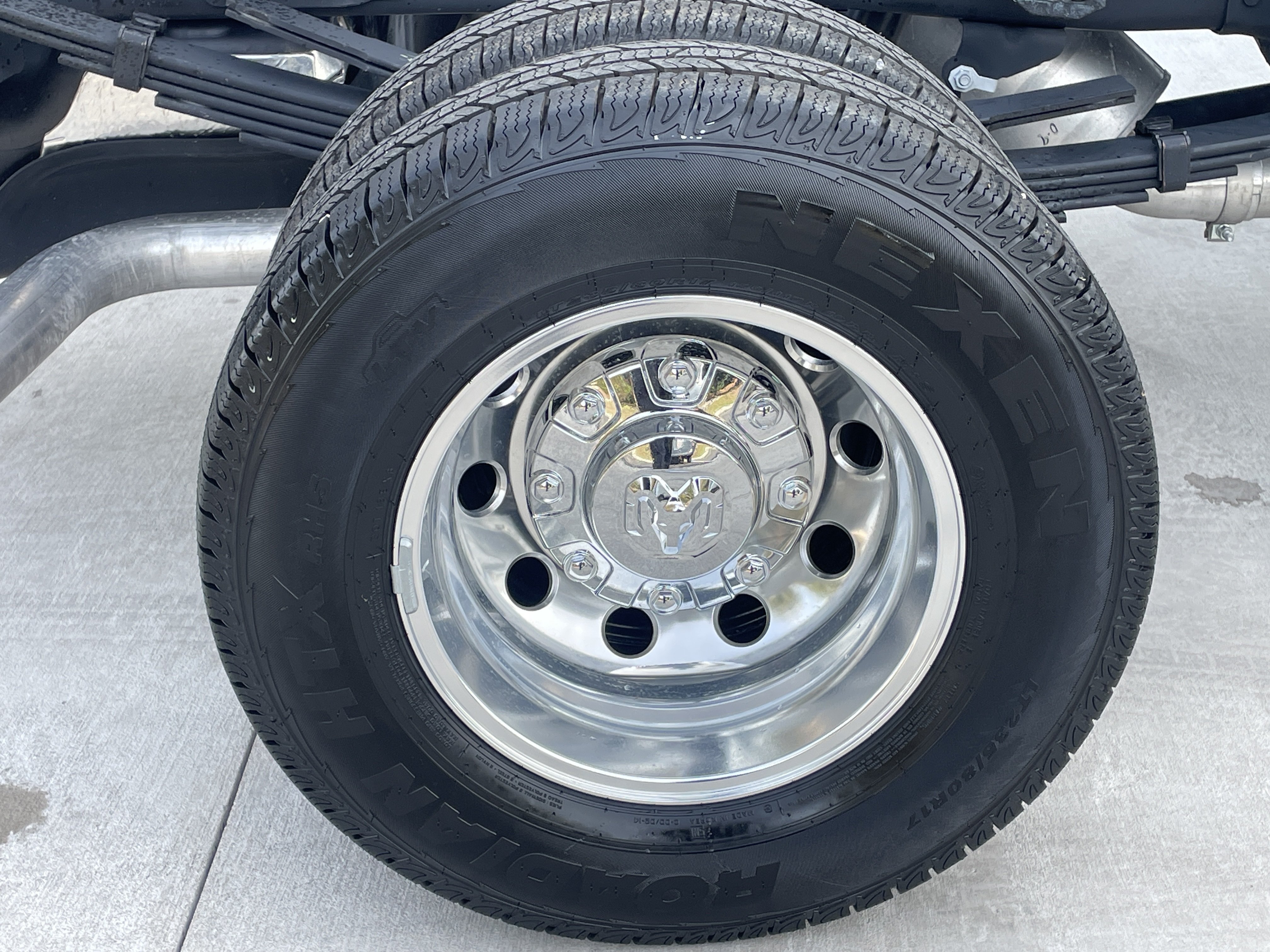 Used 2025 RAM 3500 Big Horn AWD/4WD image 38