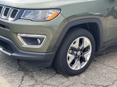Used 2021 Jeep Compass Limited w/ Elite Interior Group AWD/4WD image 8