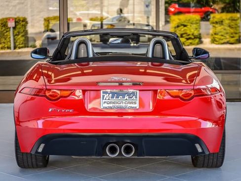 Used 2017 Jaguar F-TYPE Convertible RWD image 13