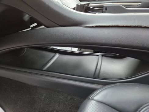 Used 2015 Lincoln MKZ Hybrid w/ Equipment Group 202A Reserve FWD image 18