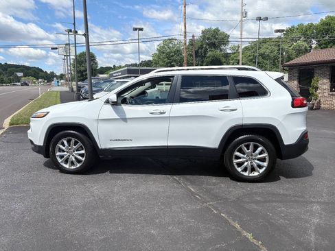 Used 2014 Jeep Cherokee Limited AWD/4WD image 10