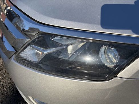 Used 2012 Ford Fusion SEL image 6