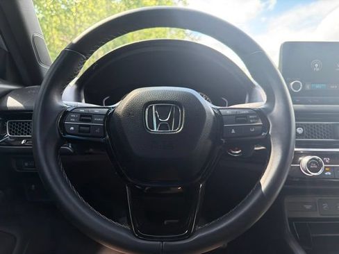 Used 2025 Honda Civic Sport image 33
