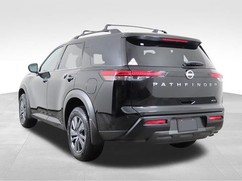 New 2026 Nissan Pathfinder SV image 3