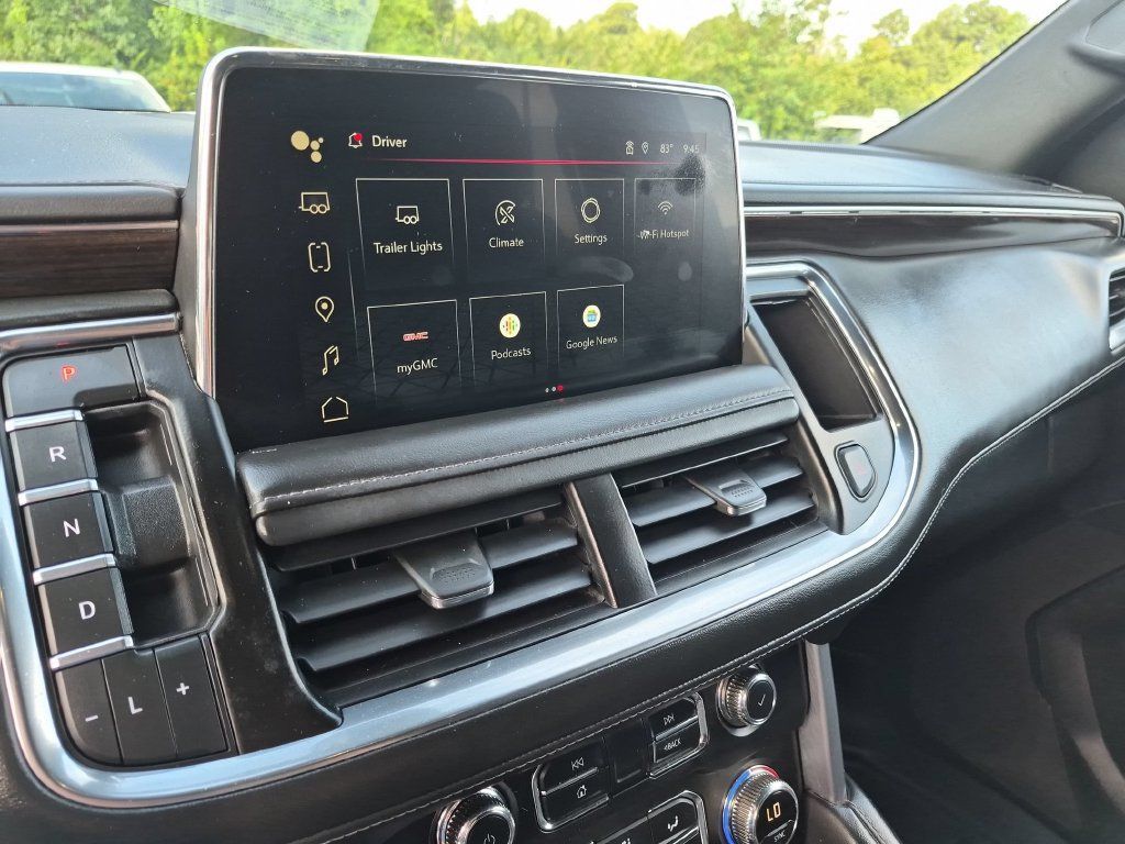 Used 2022 GMC Yukon SLE w/ Gmc Pro Safety Plus Package AWD/4WD image 19