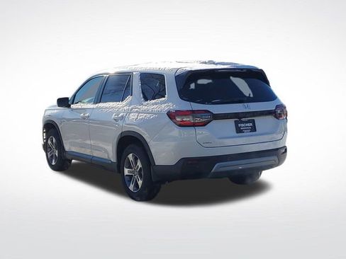New 2025 Honda Pilot EX-L image 2