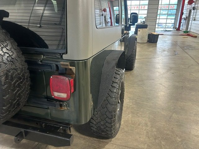 Used 2006 Jeep Wrangler Unlimited Rubicon AWD/4WD image 18