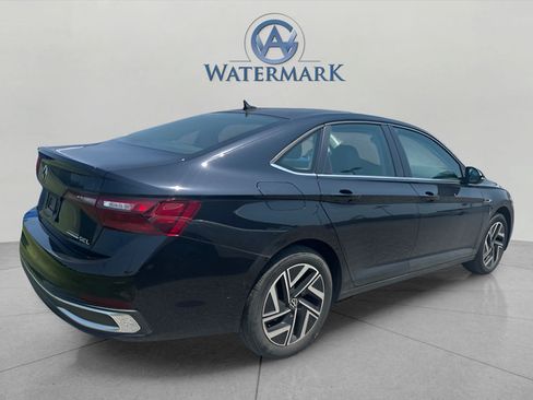 Used 2022 Volkswagen Jetta SEL FWD image 5