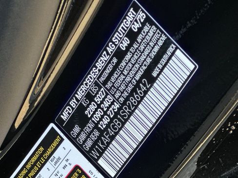 New 2025 Mercedes-Benz C 300 Sedan image 36