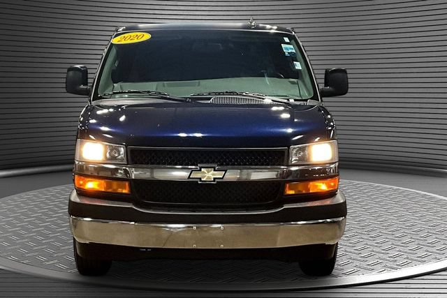 Used 2020 Chevrolet Express 2500 w/ Driver Convenience Package RWD image 2
