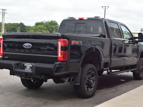 Used 2023 Ford F250 Lariat w/ Lariat Ultimate Package AWD/4WD image 12